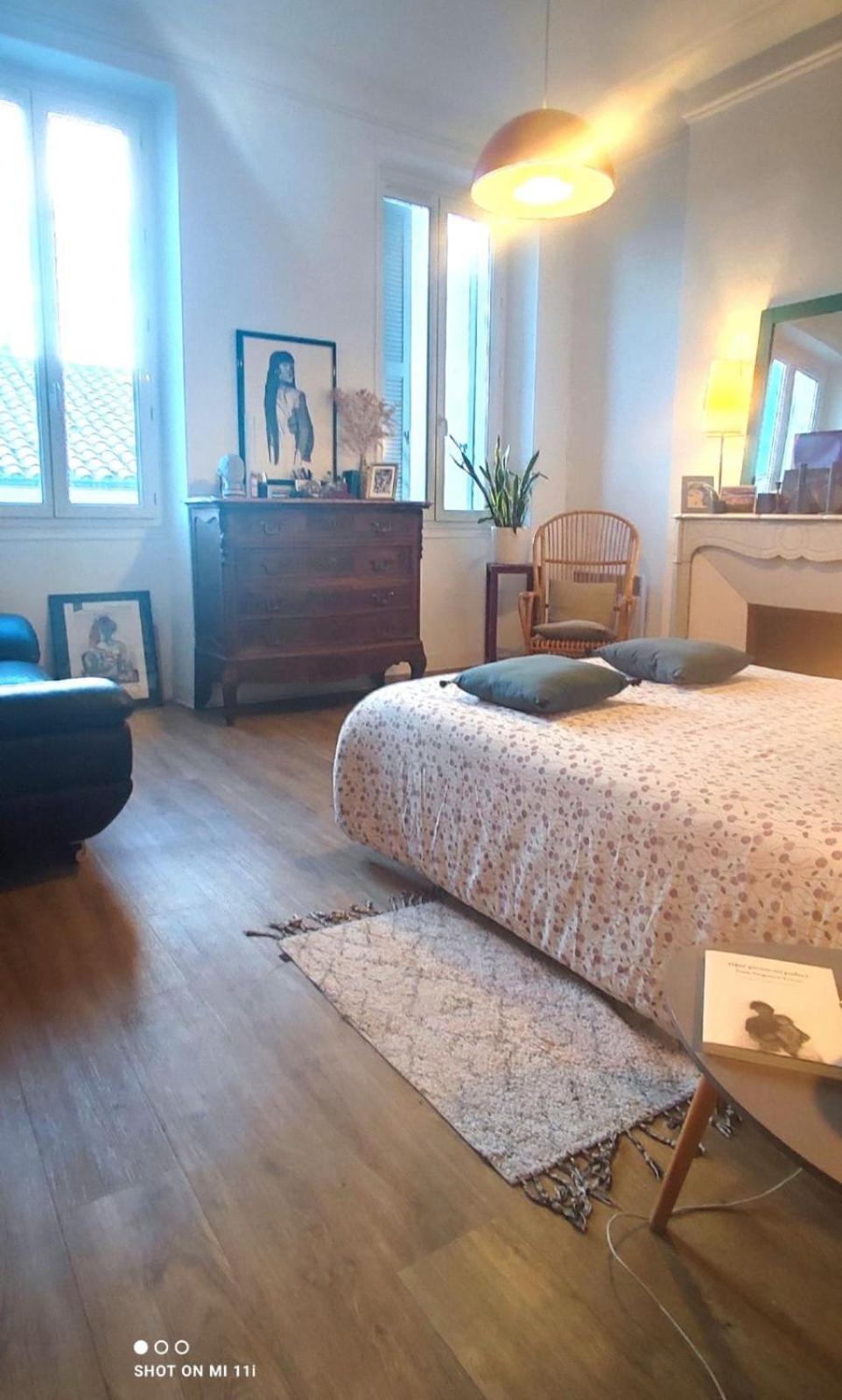 Chez L'Habitant, Propose Grande Chambre Vieux Port Marseille Ruang foto